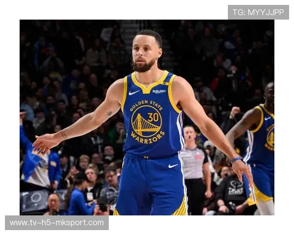 勇士主场强势，库里和穆迪共同发力击败太阳，库里对于勇士