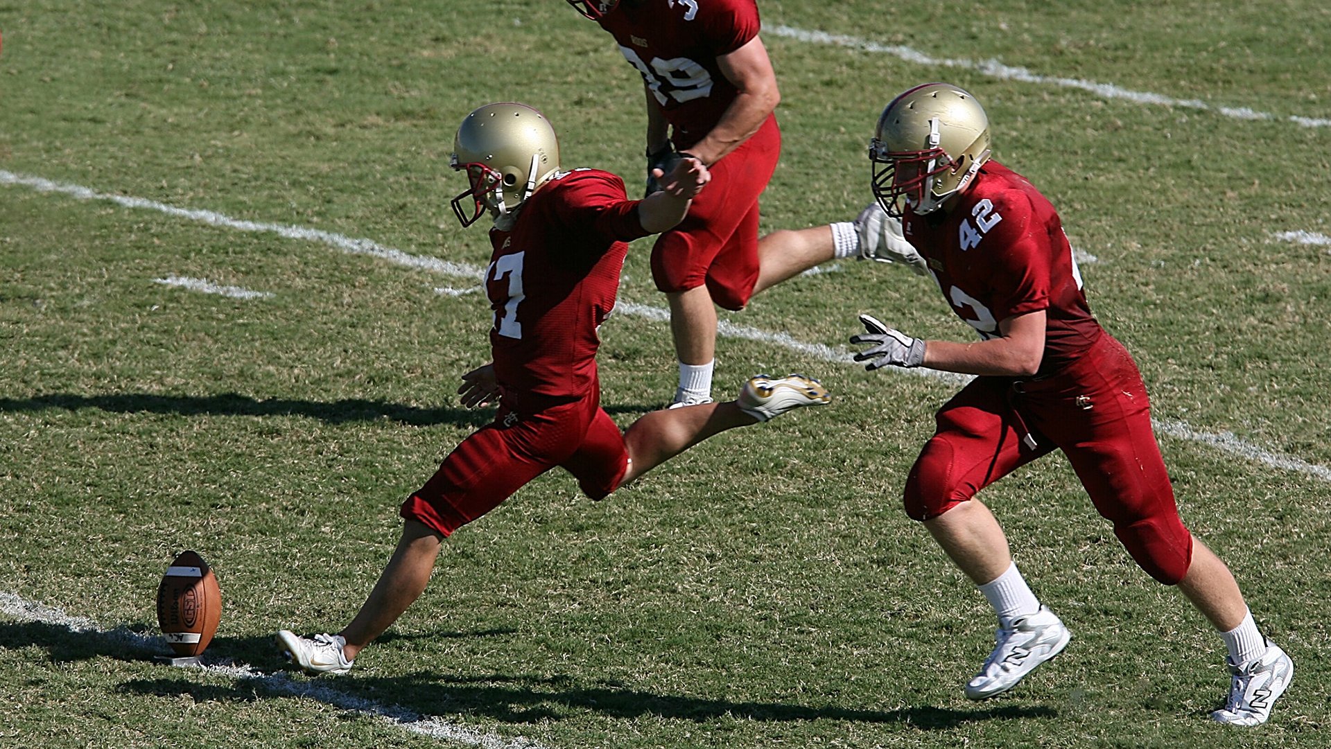 mk体育赛事资讯-突尼斯希望中场调度乏力，传控受限